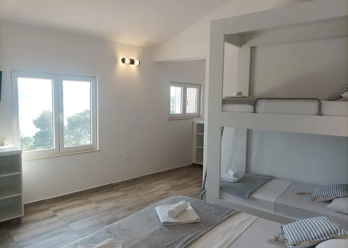 Bed and breakfast Ljetni San Omiš