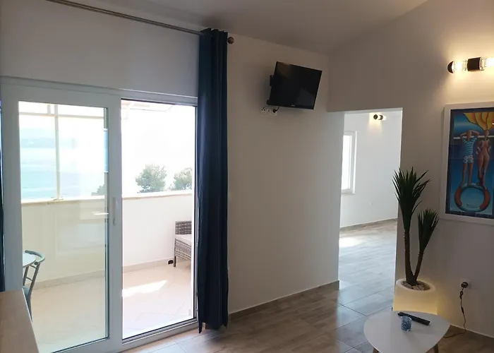 Ljetni San 3* Omiš