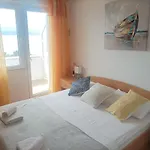 Ljetni San 3*