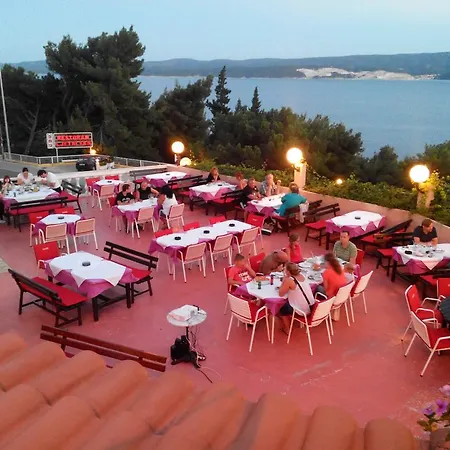 Ljetni San Bed & Breakfast 3*