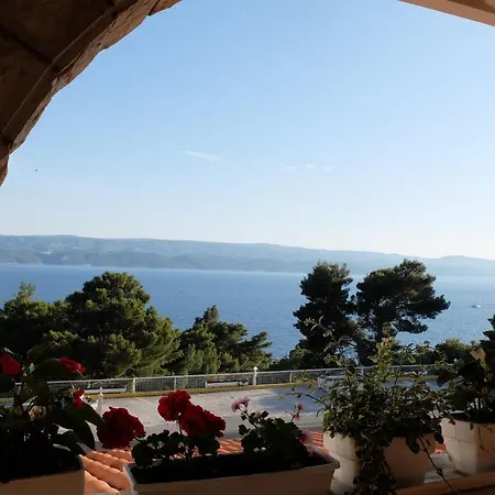 Bed & Breakfast Ljetni San Omis