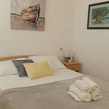 Ljetni San B&B