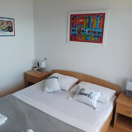 Ljetni San Bed & Breakfast 3*